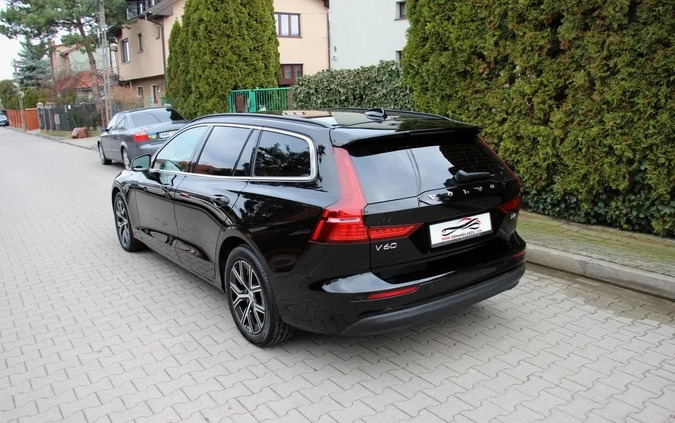 Volvo V60 cena 139900 przebieg: 29900, rok produkcji 2023 z Moryń małe 781